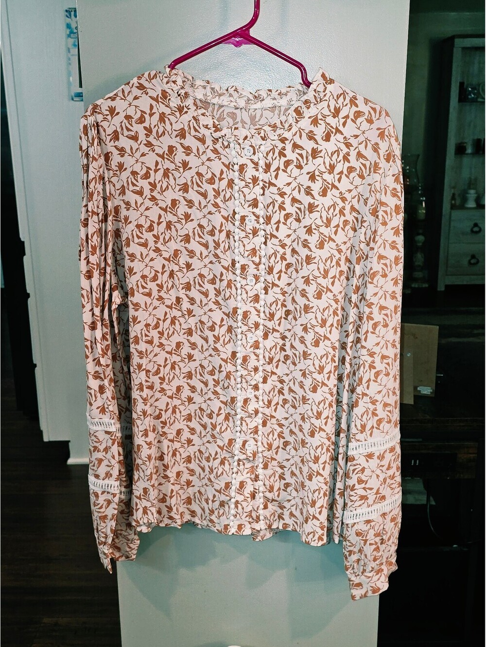 Cream Floral Long Sleeve Blouse